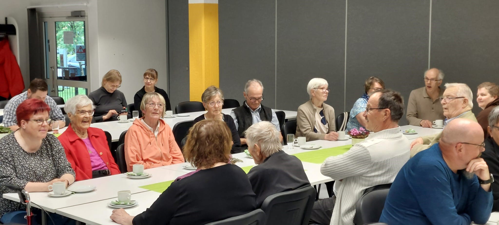 Sukuseuran illanvietto Kumppanuustalolla